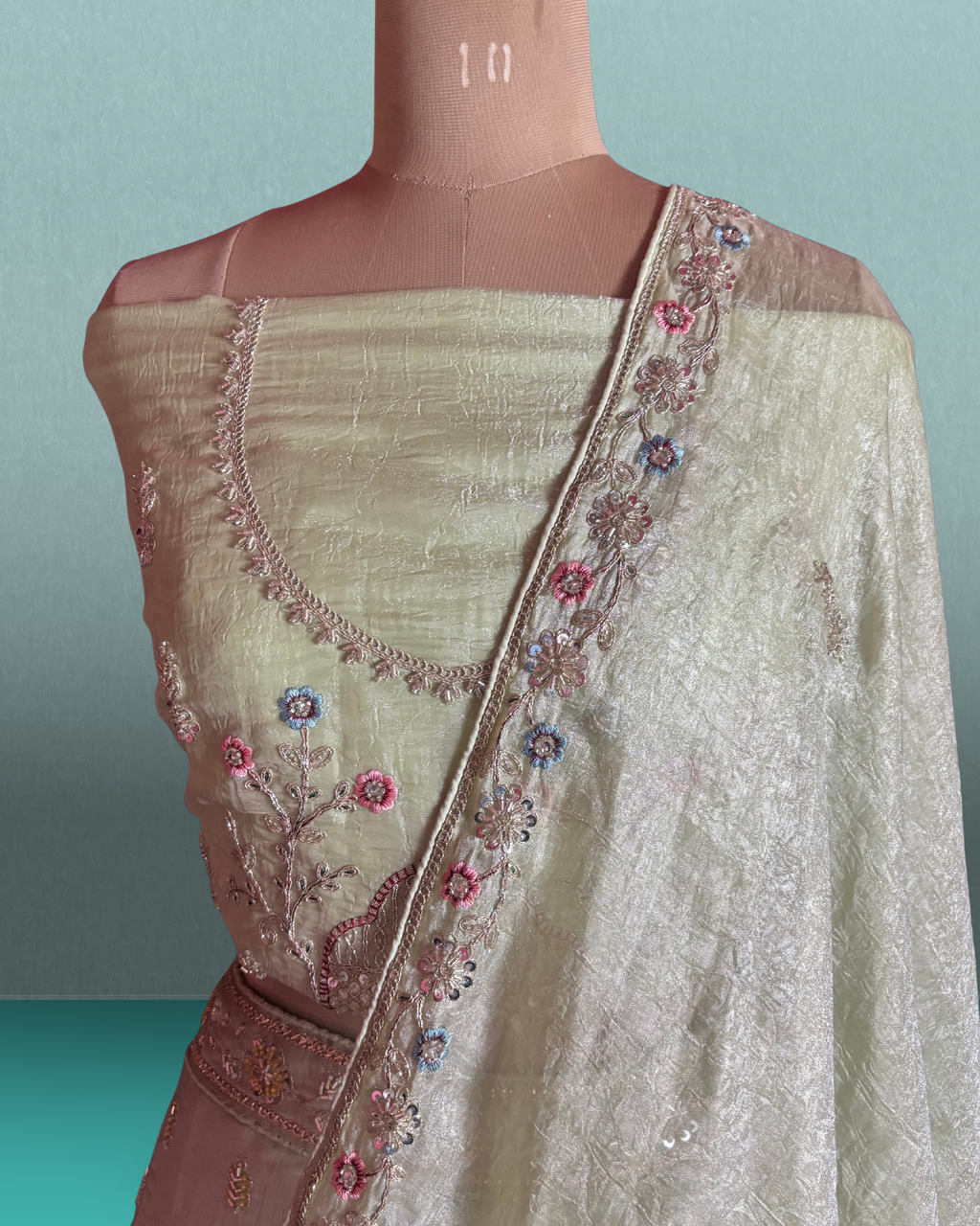 Jharokha Garden Lehenga