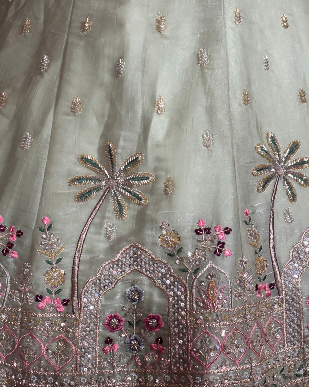 Jharokha Garden Lehenga