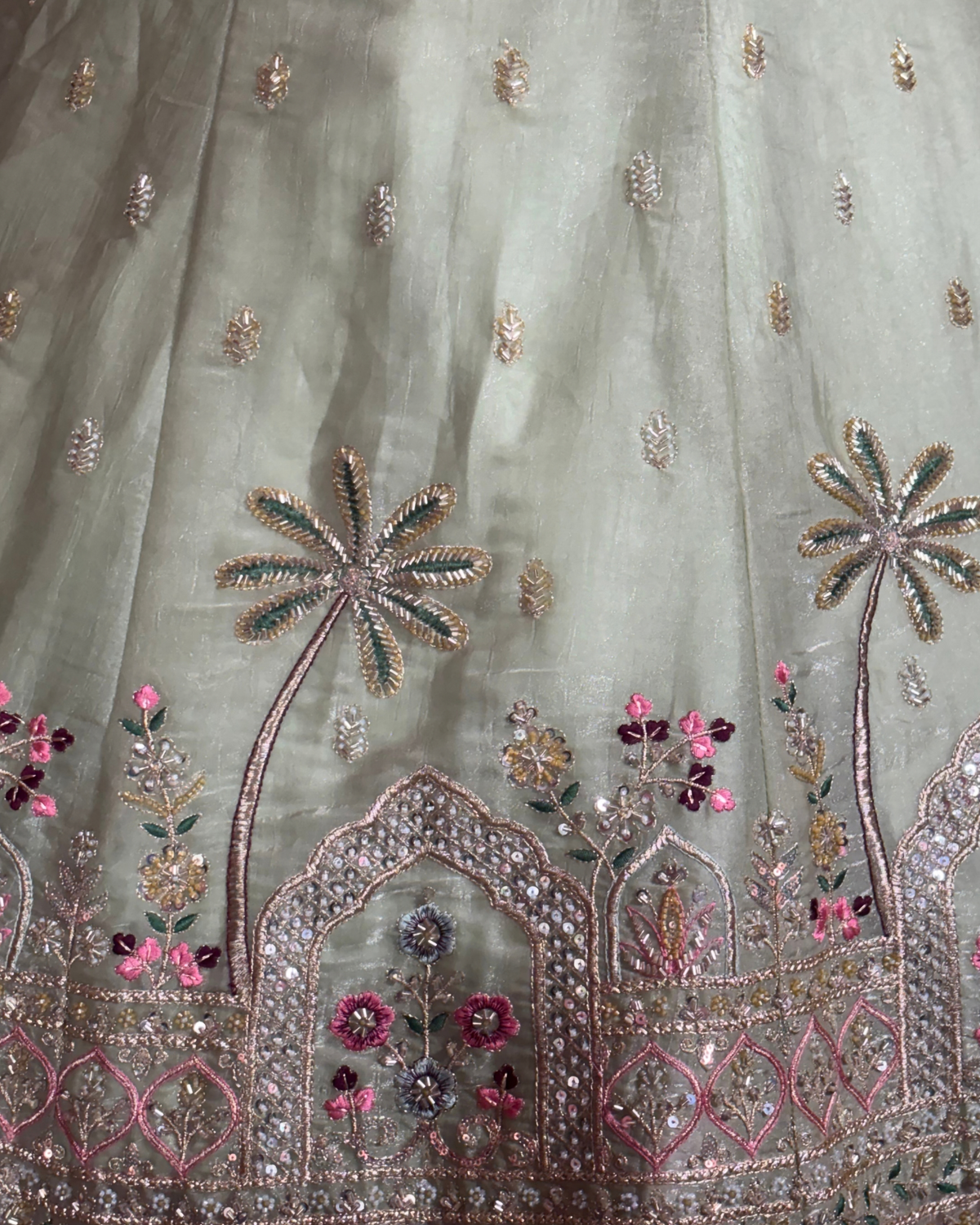 Jharokha Garden Lehenga