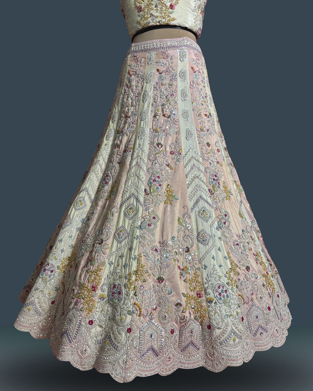 Dual Tone Floral Grace