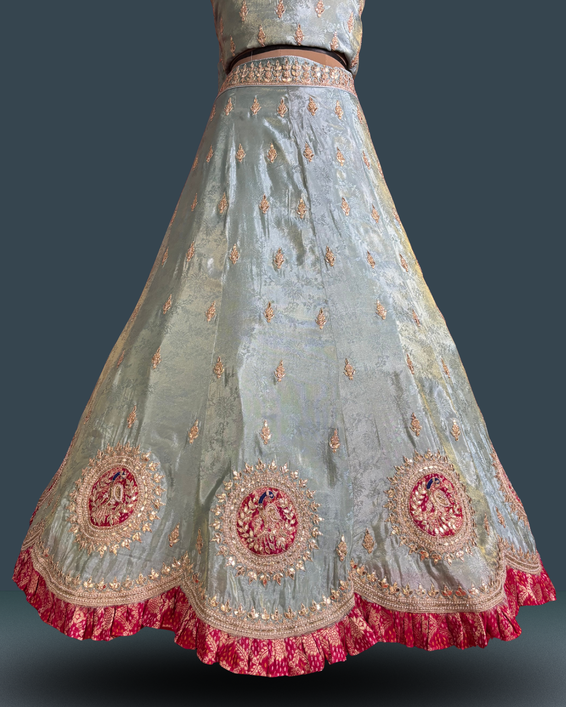 Regal Zari Medallion Silk