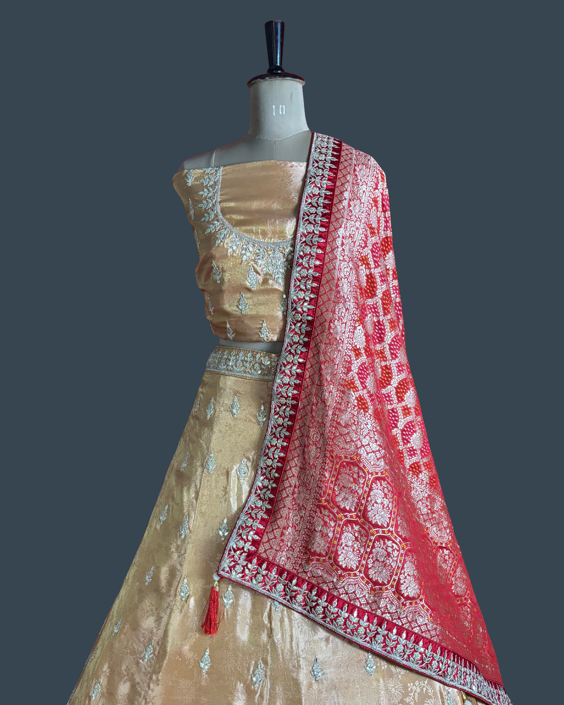 Regal Zari Medallion Silk