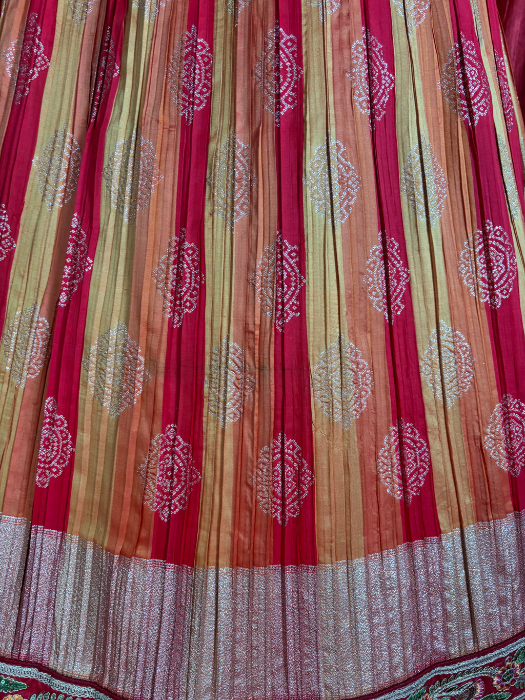Rangoli Striped